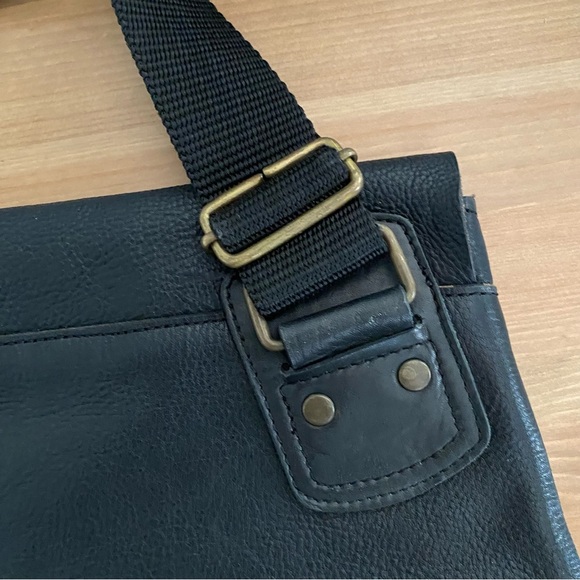 French Connection Black Leather Messenger Bag Adjustable Strap Unisex - Picture 10 of 15